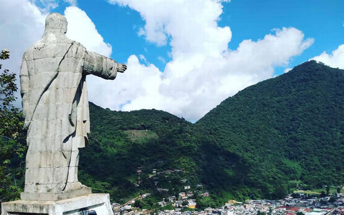 Cristo Rey Zongolica: Municipio de las Altas Montañas tiene estatua de  Cristo con altura de 14 metros - El Sol de Orizaba | Noticias Locales,  Policiacas, sobre México, Veracruz y el Mundo