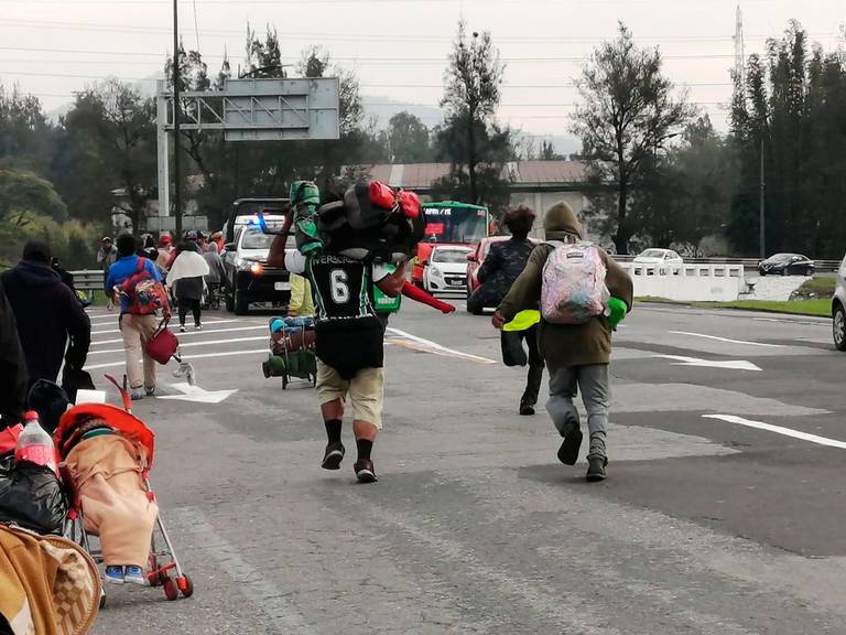 Caravana migrante xodo de la Pobreza as es su paso por Veracruz