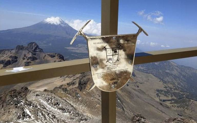 En el Iztaccíhuatl murieron 11 alpinistas jóvenes; recuerdan esa tragedia  División Rescate Montaña Club Alpino - El Sol de Orizaba | Noticias  Locales, Policiacas, sobre México, Veracruz y el Mundo